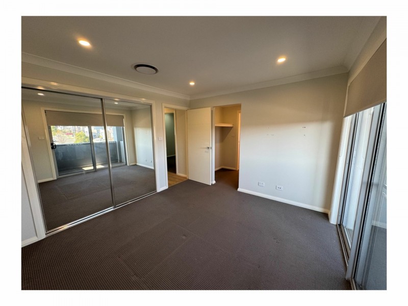 16b Harvey Street, Oran Park NSW 2570