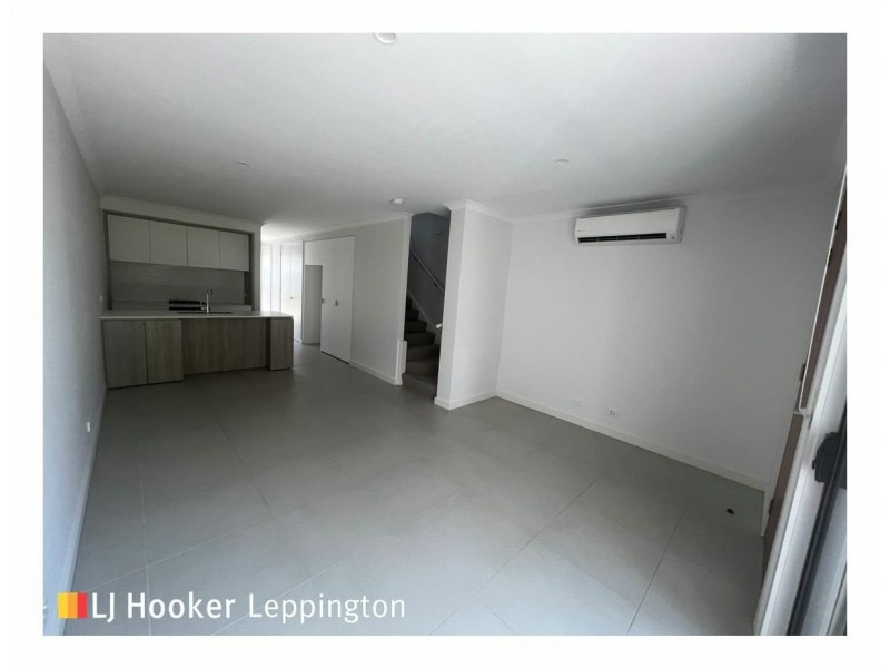 5 Milkmaids Lane, Denham Court NSW 2565