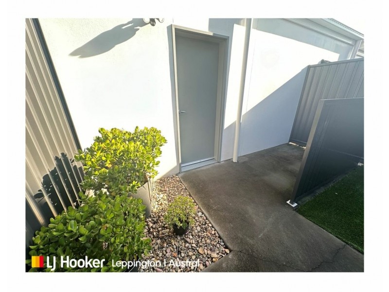 5 Milkmaids Lane, Denham Court NSW 2565