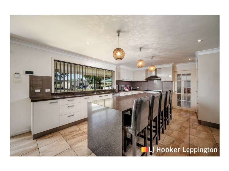 108 Kelvin Park Drive, Bringelly NSW 2556