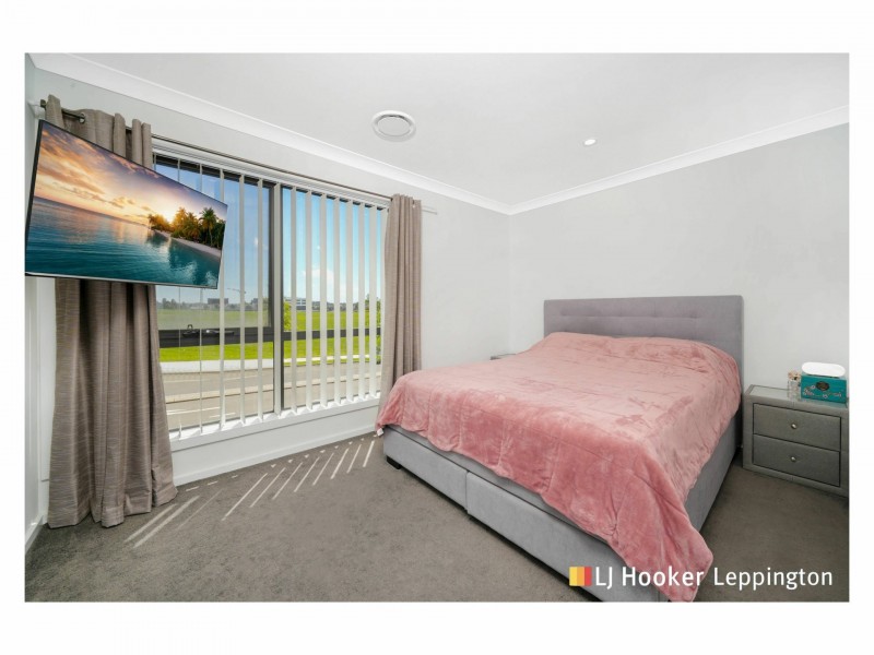 195 South Circuit, Oran Park NSW 2570