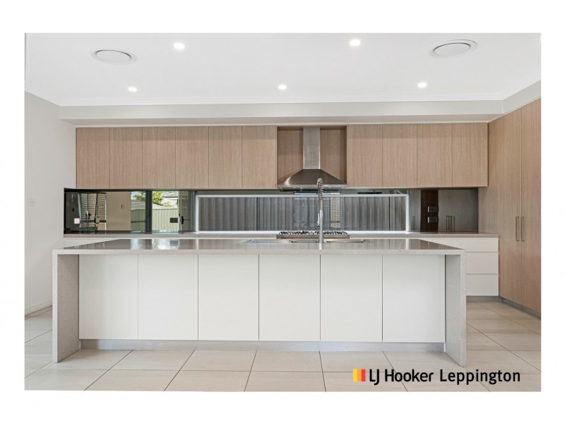 25 Fanflower Avenue, Denham Court NSW 2565