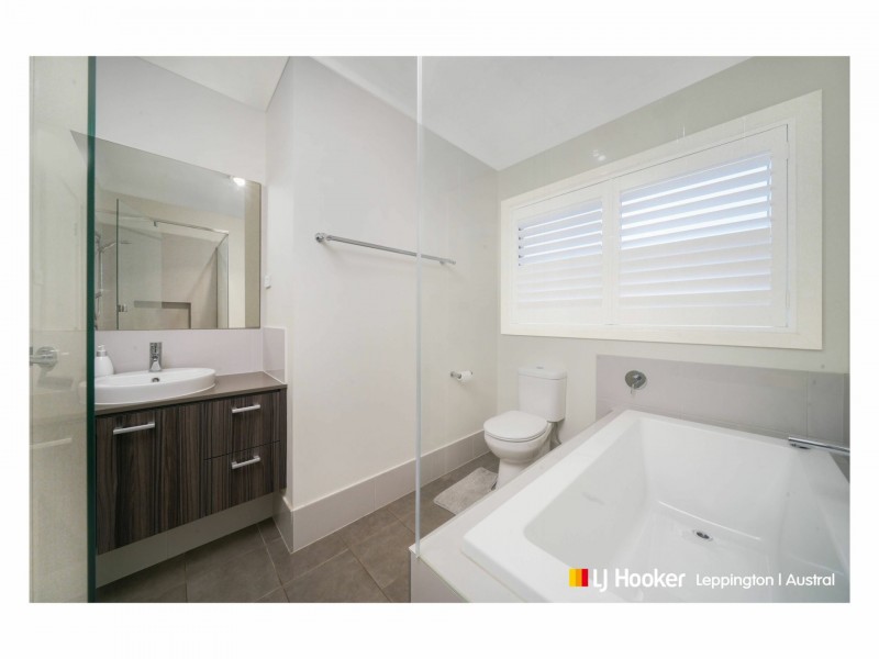 6 Greenhouse Street, Austral NSW 2179