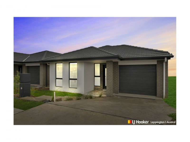 29 Howland Avenue, Gregory Hills NSW 2557