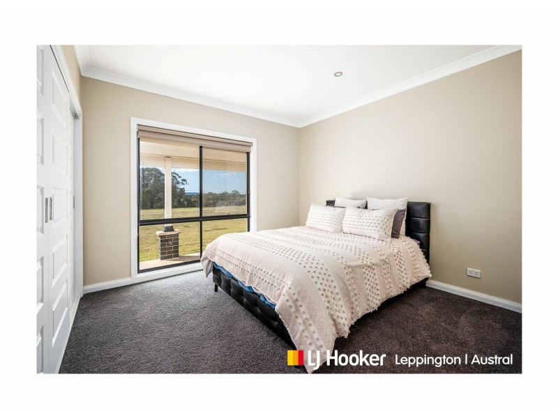 137 Lyrebird Road, Pheasants Nest NSW 2574