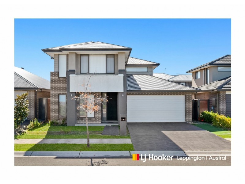 4 Hollows Drive, Oran Park NSW 2570