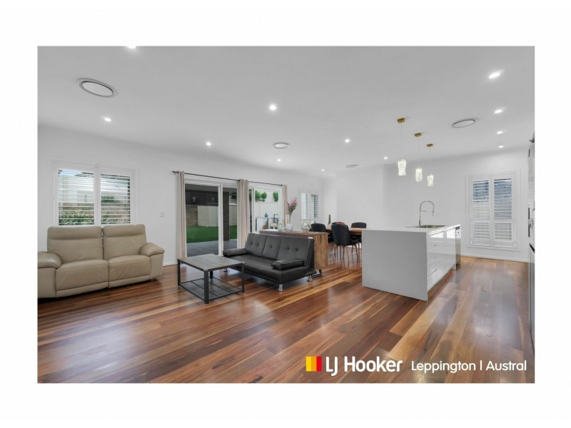 62 Hawthorne Circuit, Harrington Park NSW 2567