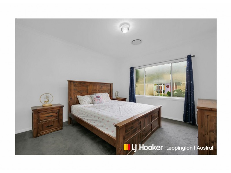 62 Hawthorne Circuit, Harrington Park NSW 2567