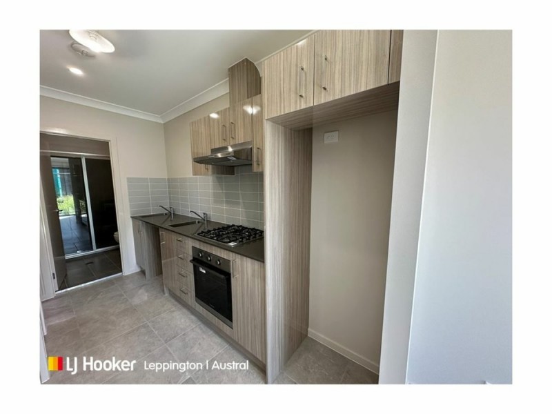 2/142 Horologium Road, Austral NSW 2179