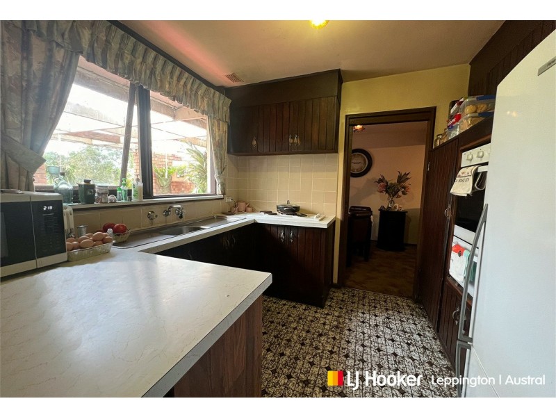 48 Deepfields Road, Catherine Field NSW 2557