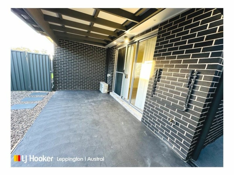 7A Rowan Street, Oran Park NSW 2570