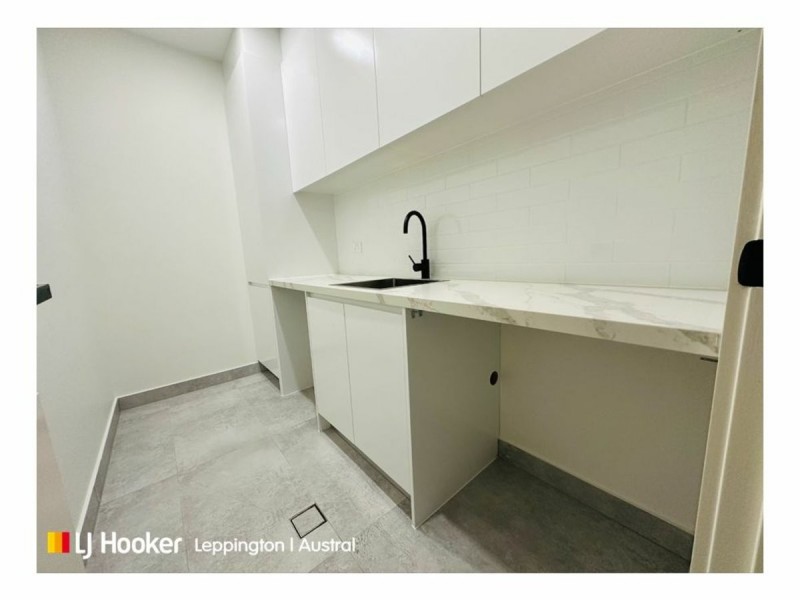 7a Rowan Street, Oran Park NSW 2570