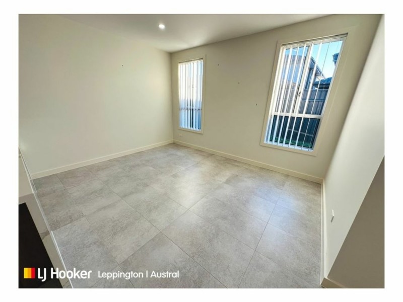 7a Rowan Street, Oran Park NSW 2570
