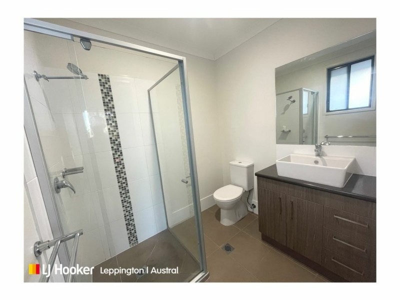 25 Bowerman Road, Elderslie NSW 2570