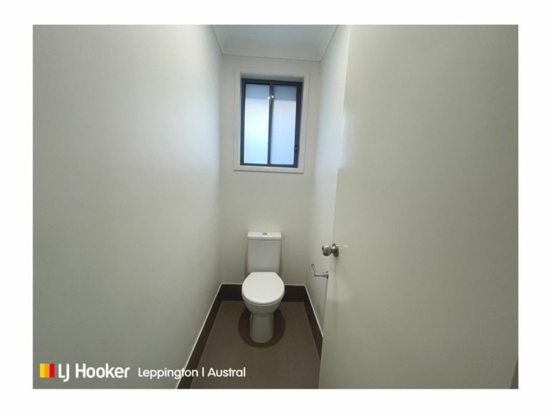 25 Bowerman Road, Elderslie NSW 2570