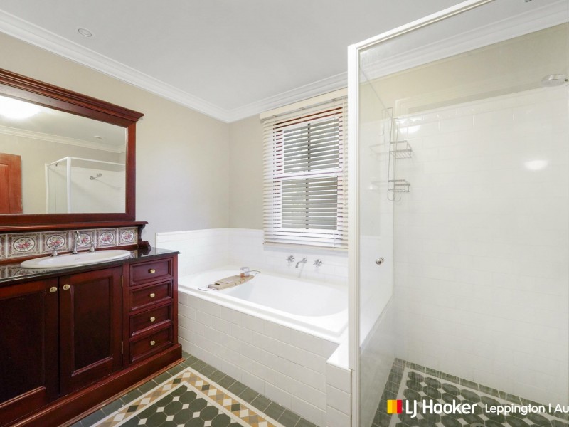 2/62-64 Broughton Street, Camden NSW 2570