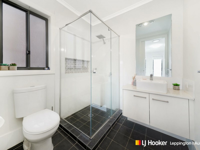 13 Glycine Street, Denham Court NSW 2565