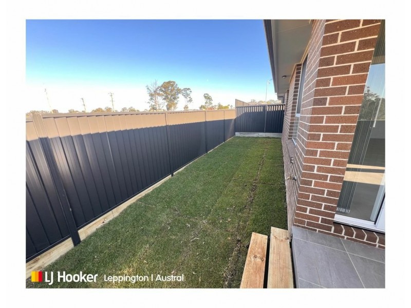 2 Carnamah Road, Austral NSW 2179