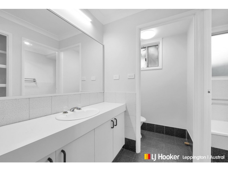 9 Polworth Close, Elderslie NSW 2570