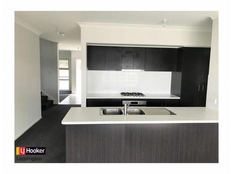 33 Founders Avenue, Leppington NSW 2179