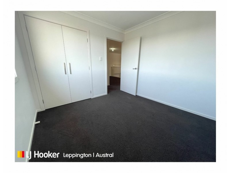 33 Founders Avenue, Leppington NSW 2179