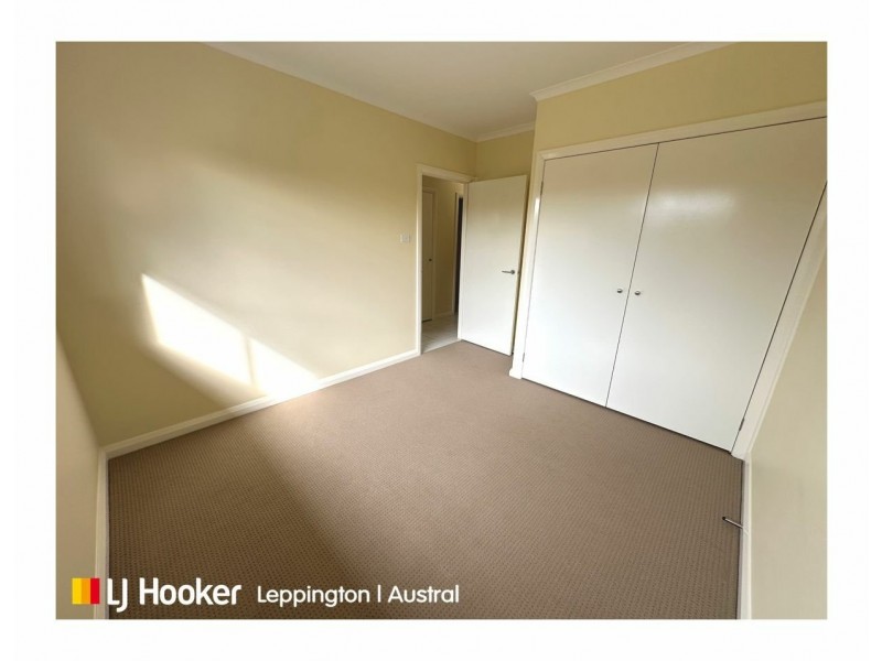 16 Larkham Street, Oran Park NSW 2570