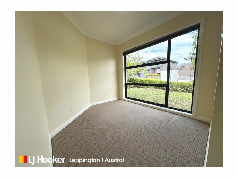16 Larkham Street, Oran Park NSW 2570