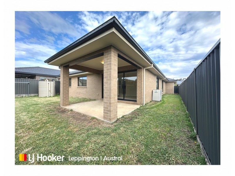 16 Larkham Street, Oran Park NSW 2570