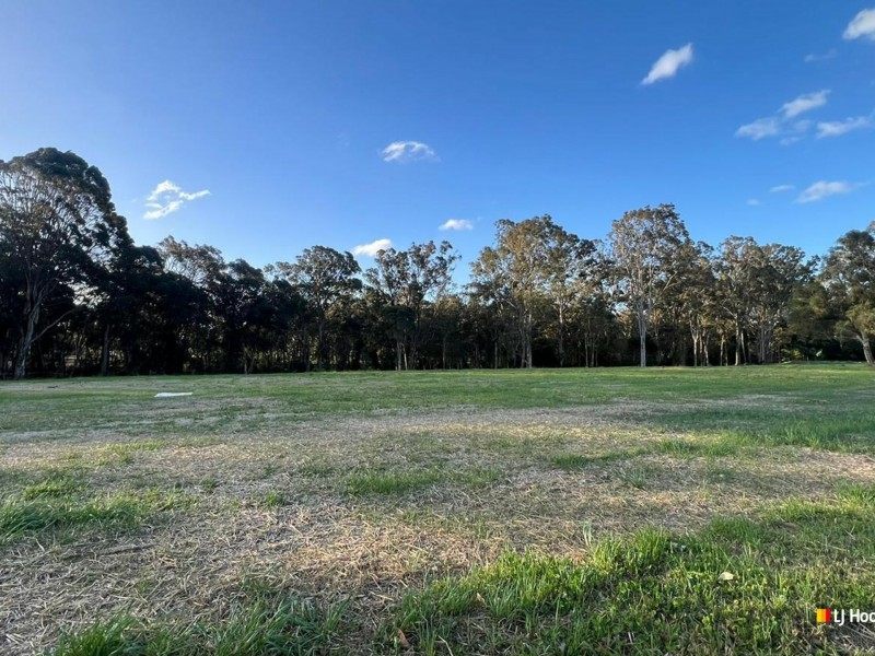 2 Major Roberts Avenue, Tahmoor NSW 2573