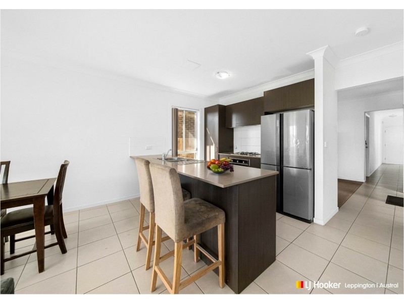 5 Swamphen Street, Austral NSW 2179