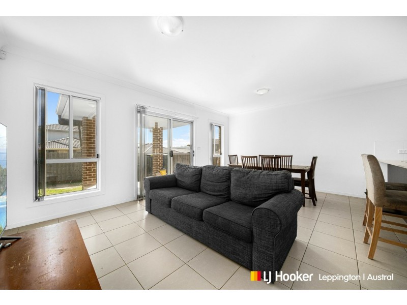 5 Swamphen Street, Austral NSW 2179