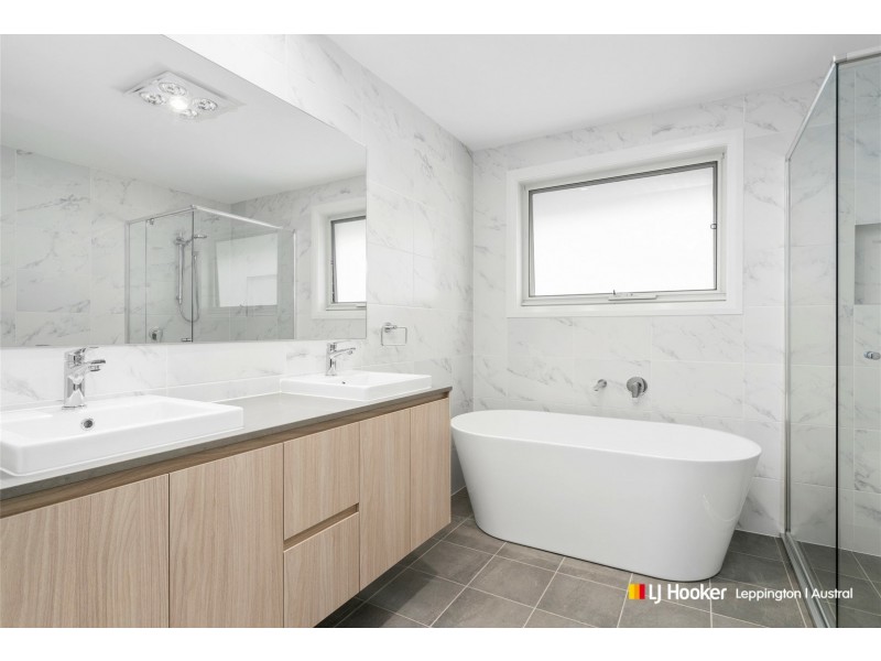 32 Brush Cherry Street, Leppington NSW 2179