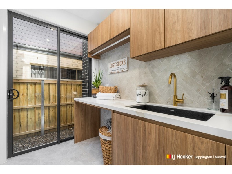 17 Moon Street, Leppington NSW 2179
