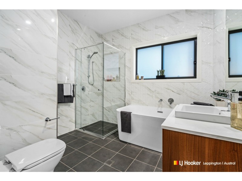 19 Moon Street, Leppington NSW 2179