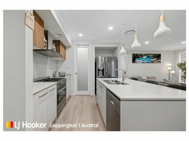 20 Cornforth Crescent, Catherine Field NSW 2557