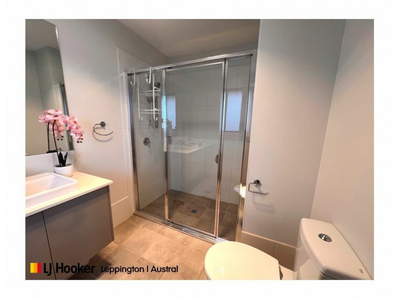 8a Bergin Circuit, Leppington NSW 2179