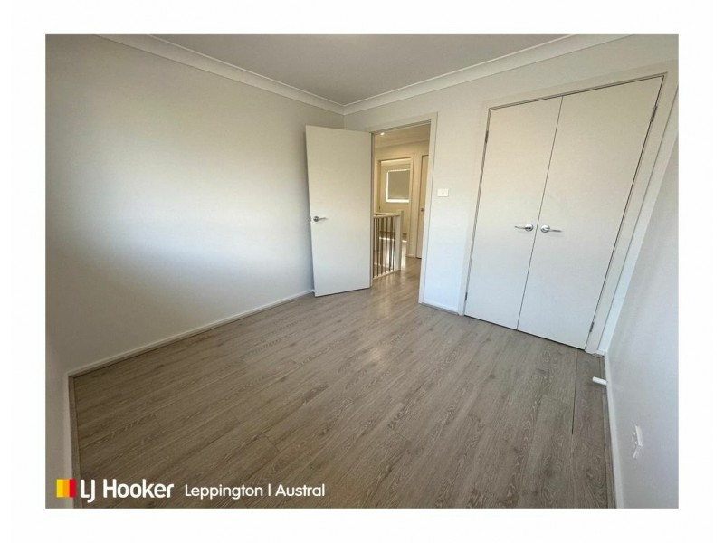 8a Bergin Circuit, Leppington NSW 2179