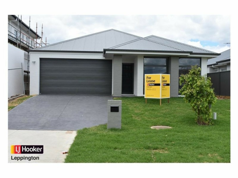 21 Wiregrass Avenue, Denham Court NSW 2565