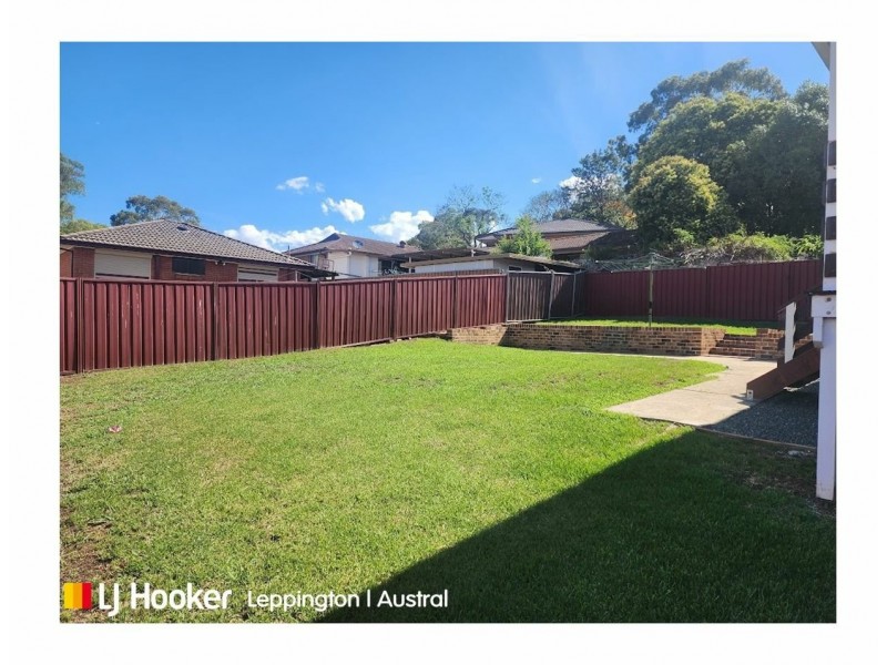 4 Peridot Close, Eagle Vale NSW 2558