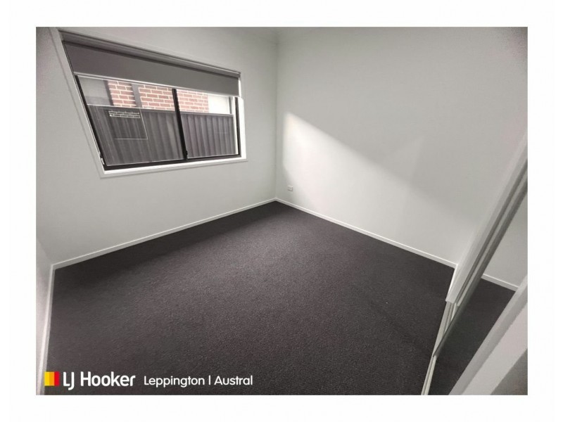 24 Tenth Avenue, Austral NSW 2179