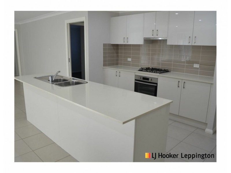 3 Corven Avenue, Elderslie NSW 2570