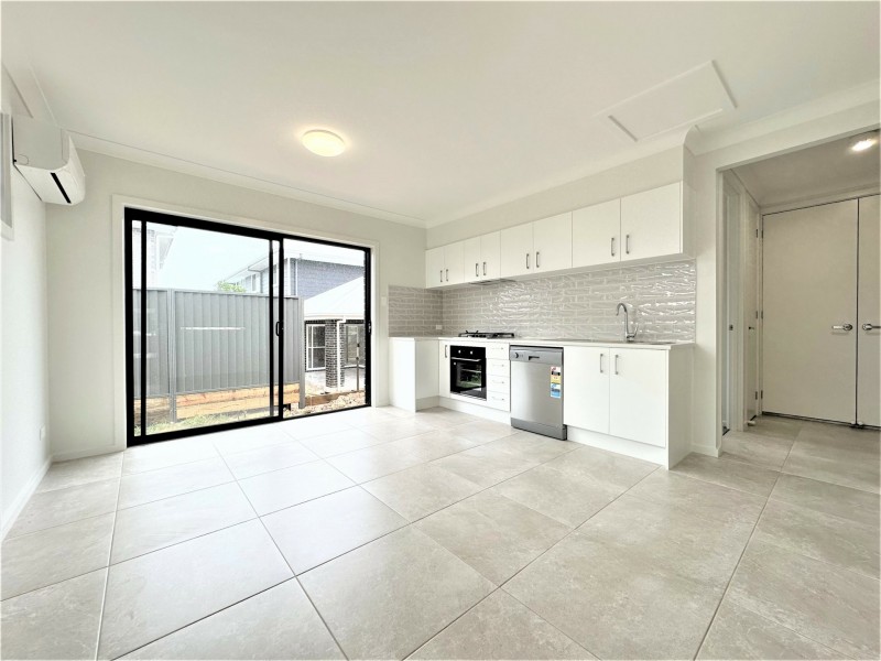 165A Emerald Hills Boulevard, Leppington NSW 2179