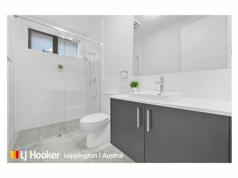 18 Harrismith Crescent, Austral NSW 2179