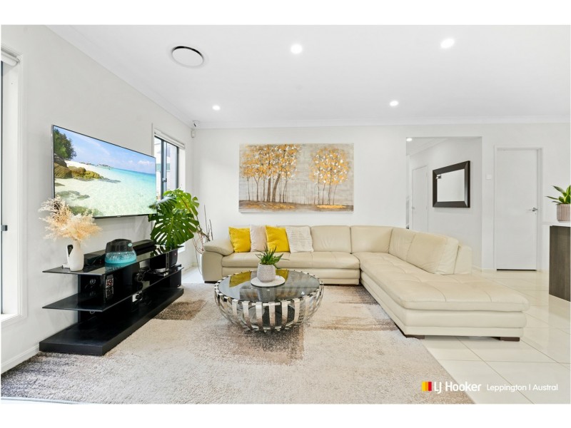 5 Storksbill Avenue, Denham Court NSW 2565