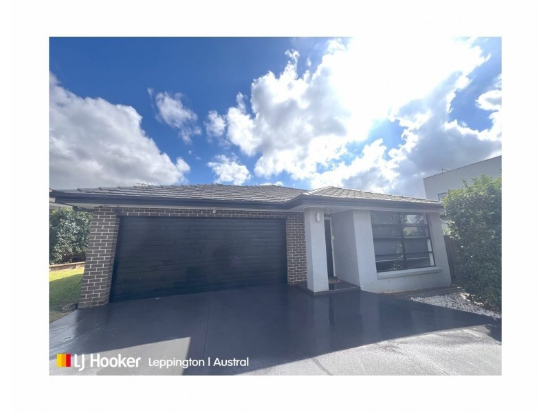 43 Talana Hill Drive, Edmondson Park NSW 2174
