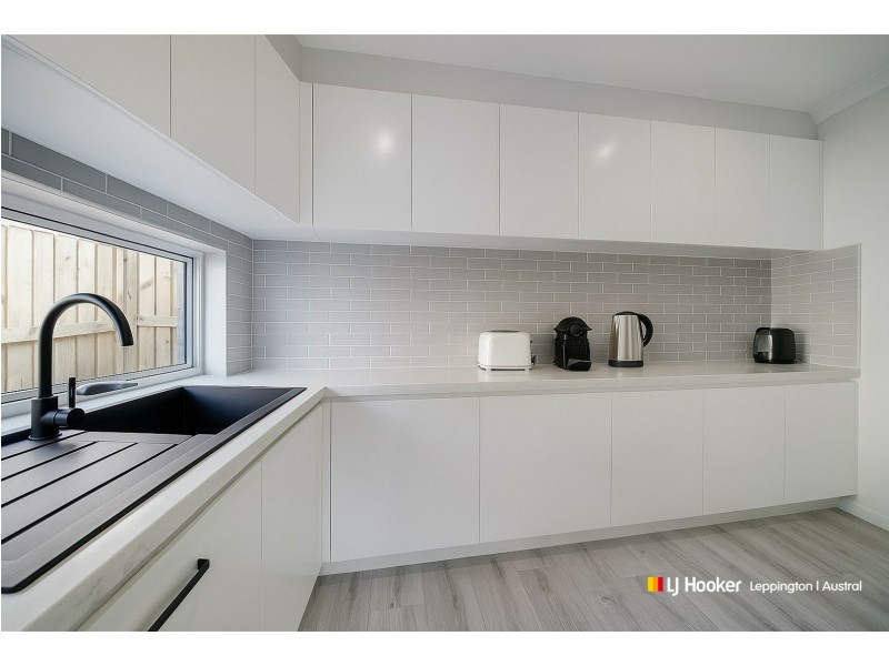 54 Mount Pleasant Drive, Menangle Park NSW 2563