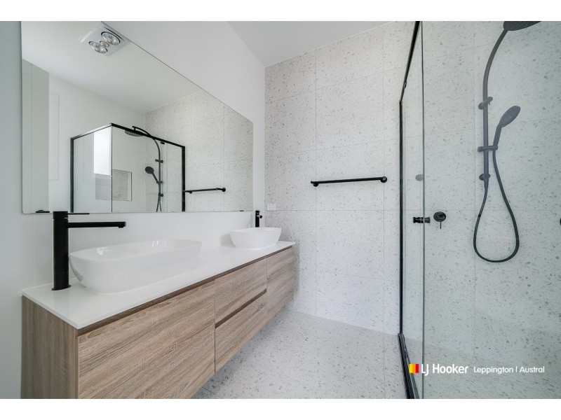 54 Mount Pleasant Drive, Menangle Park NSW 2563