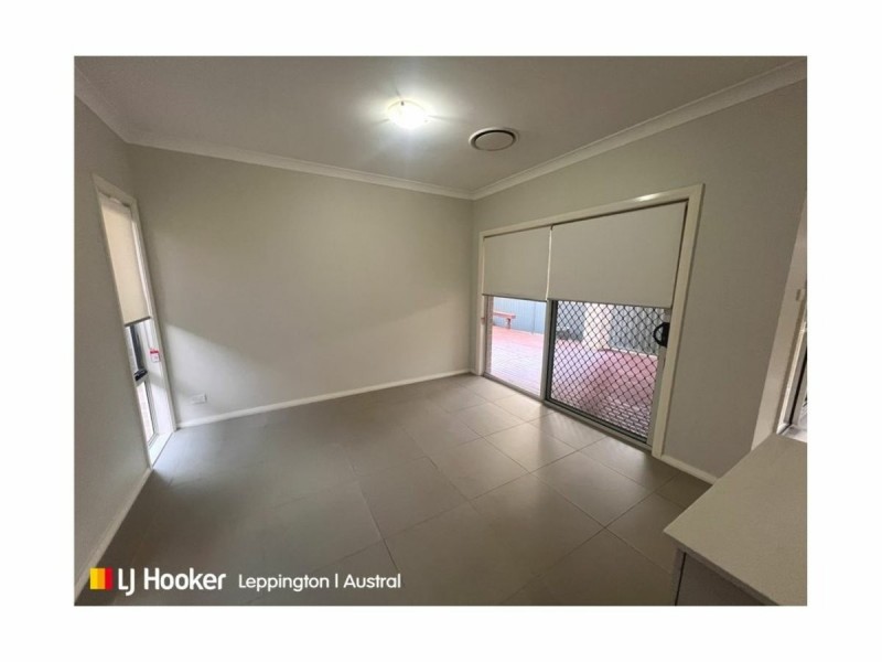 18 Winter Street, Denham Court NSW 2565