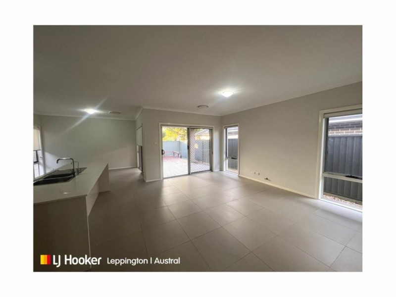 18 Winter Street, Denham Court NSW 2565