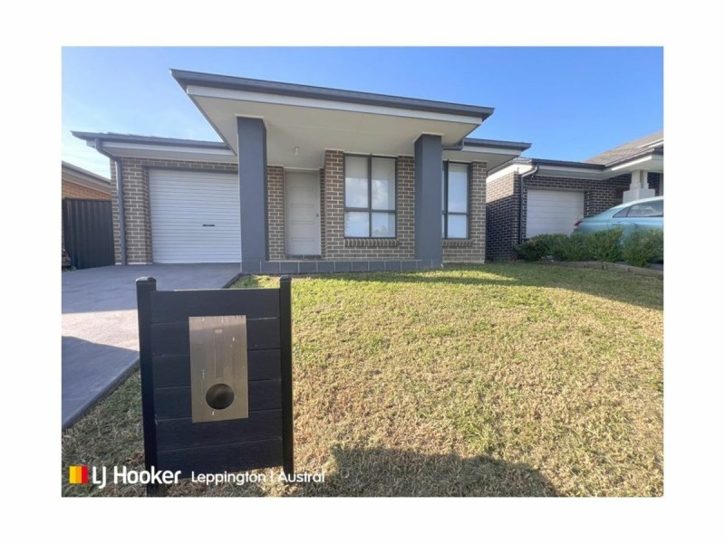 17 Riberry Street, Gregory Hills NSW 2557